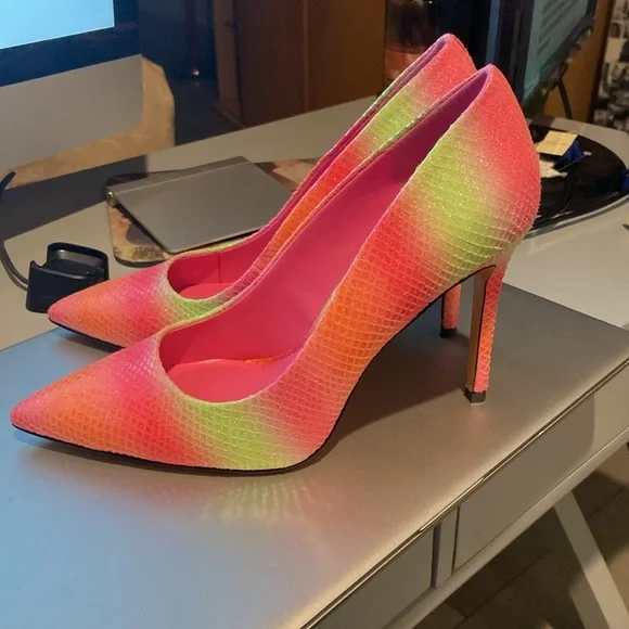 Danyah Pump Mix No. 6 Heels - Picture 2 of 5